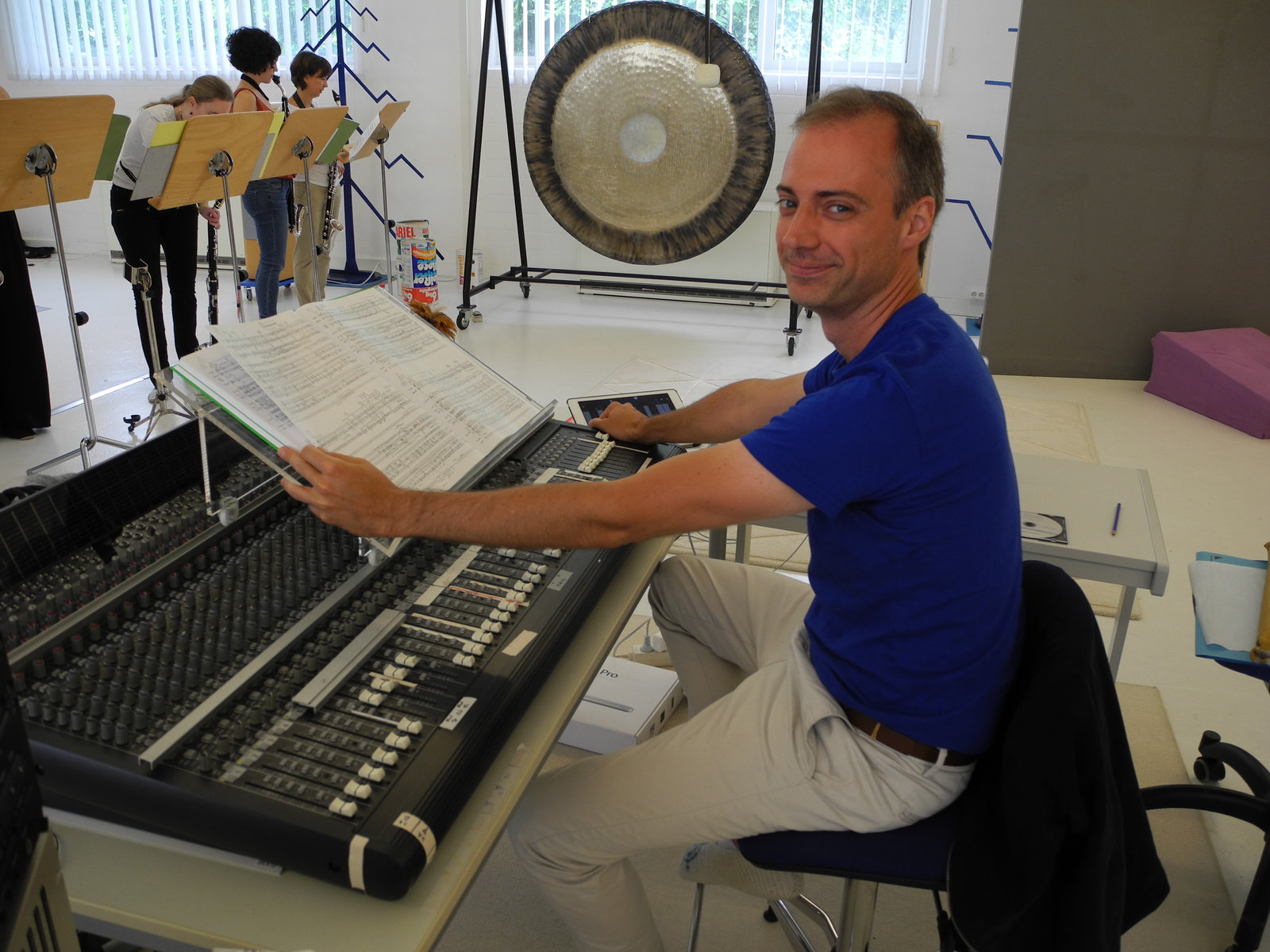 Juan Verdaguer during rehearsals of EVAs LIED in Kürten. Foto: Suzee Stephens